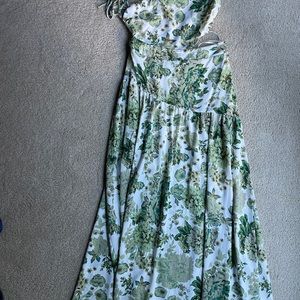 Green floral one shoulder dress